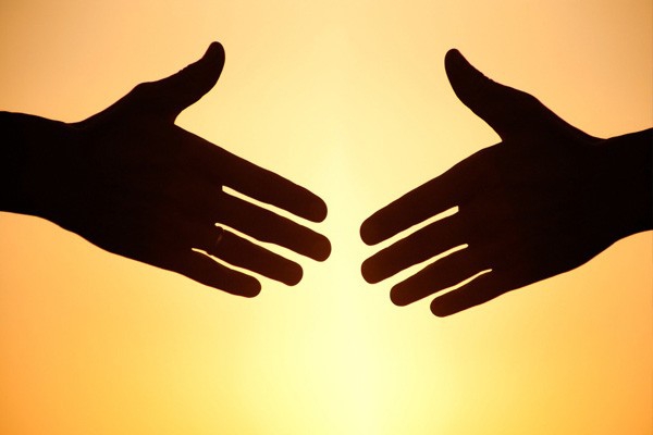 公司積極參與精準扶貧活動，捐款10萬元