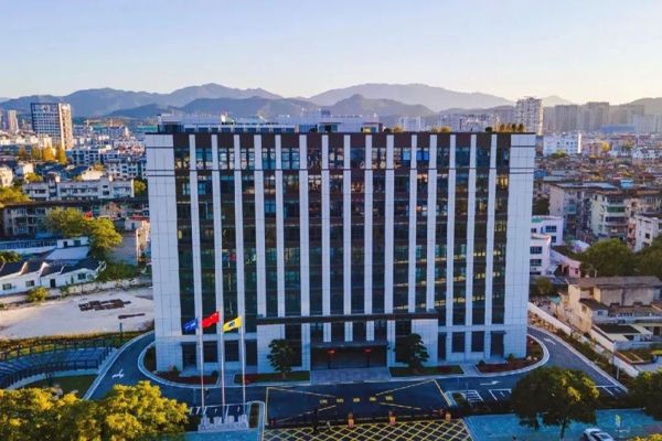 樓志堅副市長一行蒞臨中立建設走訪調(diào)研